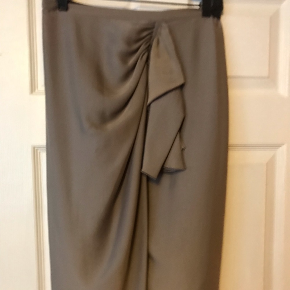 BCBG rouched skirt with ruffle detail